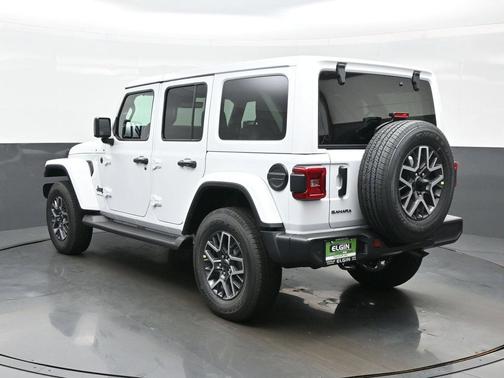 Bright White Clearcoat 2026 Jeep Wrangler 4-Door Sahara 4x4