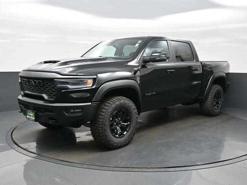 Diamond Black Crystal Pearlcoat 2026 RAM 1500 RHO Crew Cab 4x4 5'7' Box