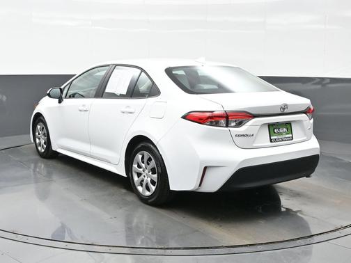 Ice Cap 2025 Toyota Corolla LE