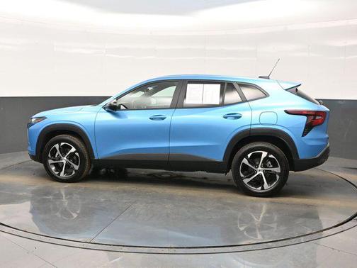 2025 Chevrolet Trax FWD 1RS