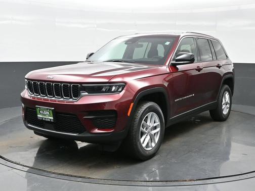 Velvet Red Pearlcoat 2026 Jeep Grand Cherokee Laredo