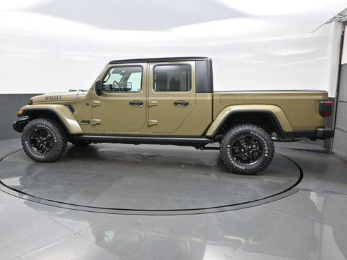 2025 Jeep Gladiator Willys