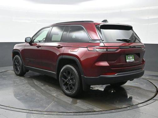 2026 Jeep Grand Cherokee Altitude