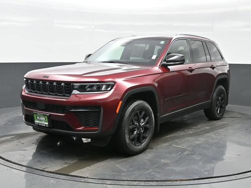 Velvet Red Pearlcoat 2026 Jeep Grand Cherokee Altitude