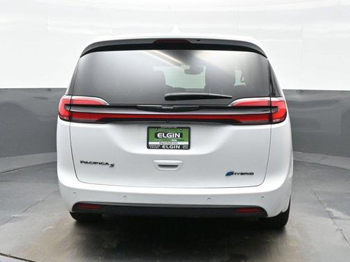 2022 Chrysler Pacifica Hybrid Touring L
