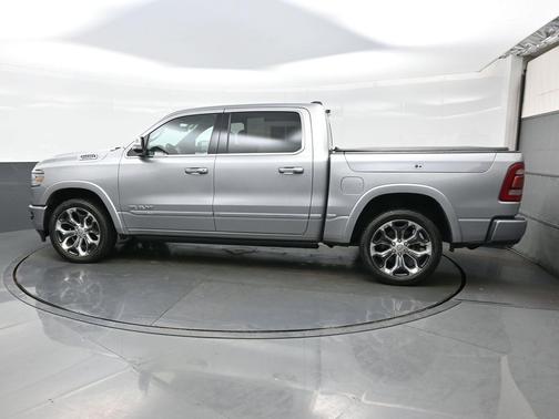 Billet Silver Metallic Clearcoat 2022 RAM 1500 Limited