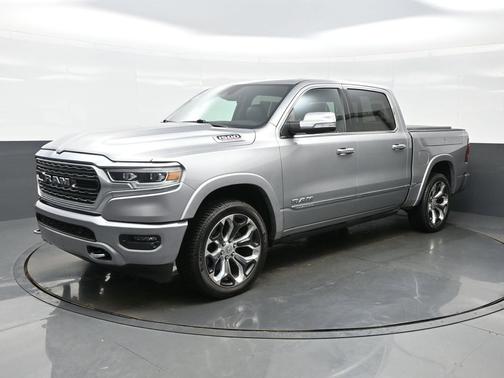 Billet Silver Metallic Clearcoat 2022 RAM 1500 Limited