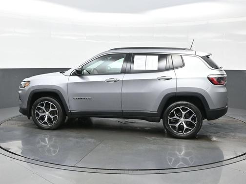 Silver 2024 Jeep Compass Latitude