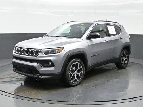Silver 2024 Jeep Compass Latitude