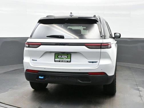 2024 Jeep Grand Cherokee 4xe Trailhawk