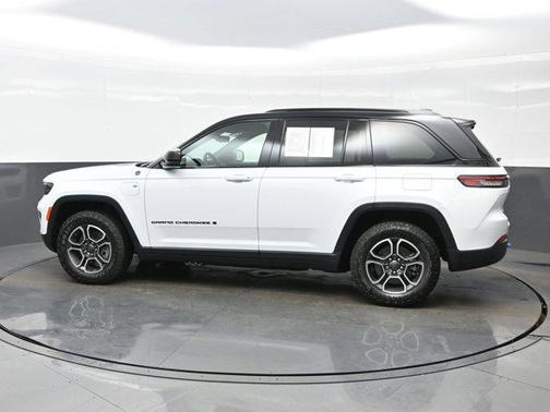 2024 Jeep Grand Cherokee 4xe Trailhawk