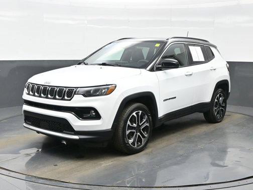 Bright White Clearcoat 2023 Jeep Compass Limited