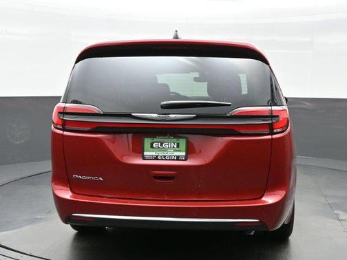 2025 Chrysler Pacifica L