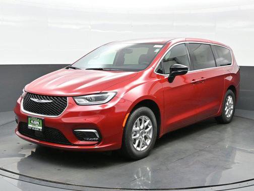 2025 Chrysler Pacifica L