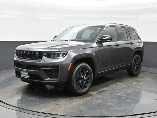 Baltic Gray Metallic Clearcoat 2026 Jeep Grand Cherokee Altitude
