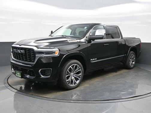 Diamond Black Crystal Pearlcoat 2026 RAM 1500 ST