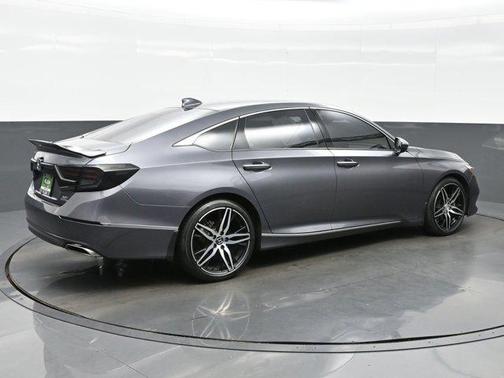 2021 Honda Accord Touring 2.0T