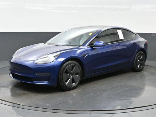 2023 Tesla Model 3 Standard Range