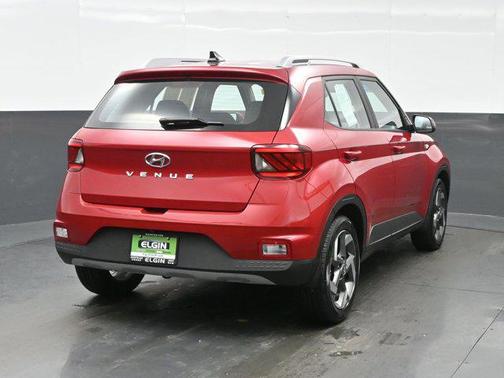 2022 Hyundai VENUE SEL