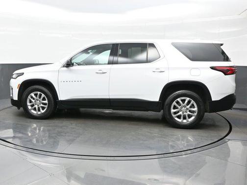 2022 Chevrolet Traverse LS