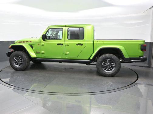 2025 Jeep Gladiator Mojave X