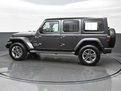 2022 Jeep Wrangler Unlimited Sahara