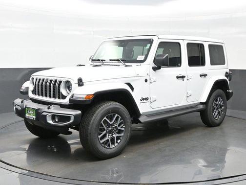 2025 Jeep Wrangler 4-Door Sahara 4x4