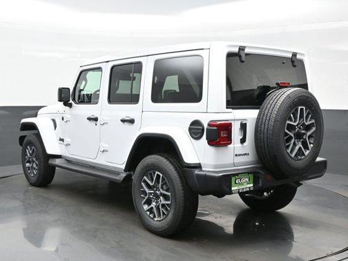 2025 Jeep Wrangler 4-Door Sahara 4x4