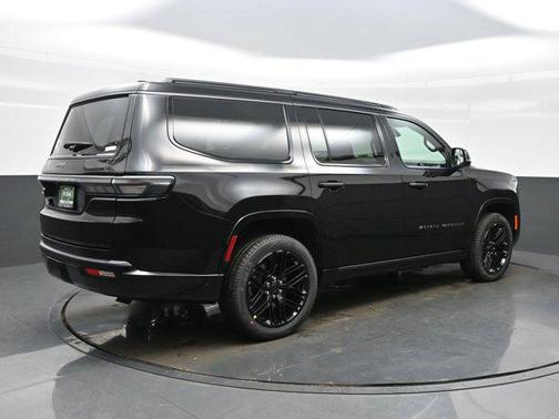High Gloss Black 2026 Jeep Grand Wagoneer Limited Reserve 4x4