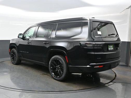 High Gloss Black 2026 Jeep Grand Wagoneer Limited Reserve 4x4