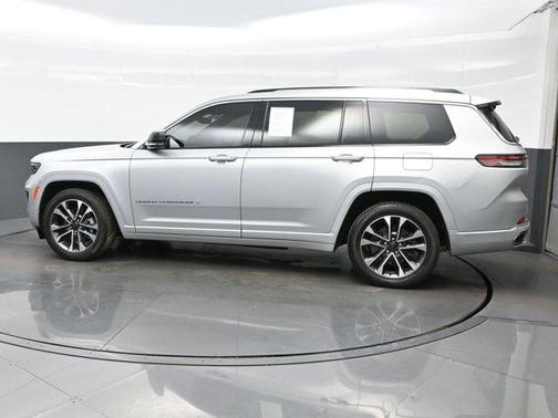 2022 Jeep Grand Cherokee L Overland