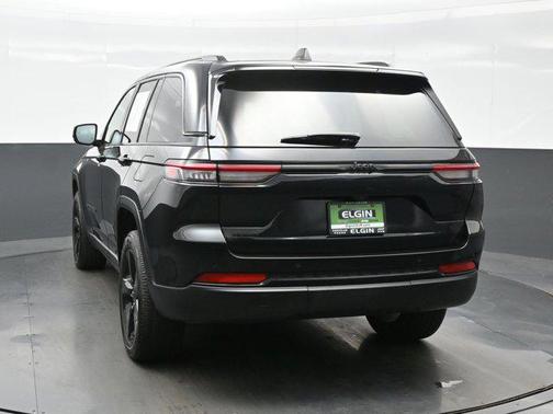 2024 Jeep Grand Cherokee Altitude