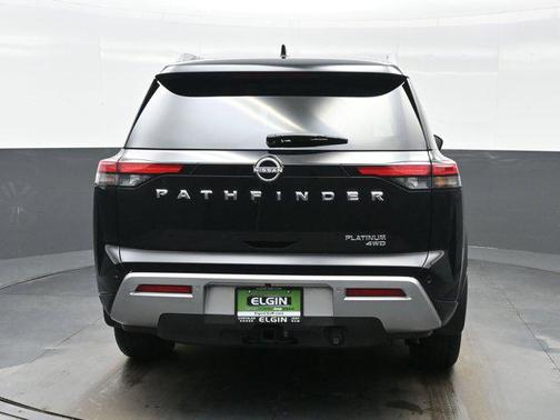 2025 Nissan Pathfinder Platinum 4WD