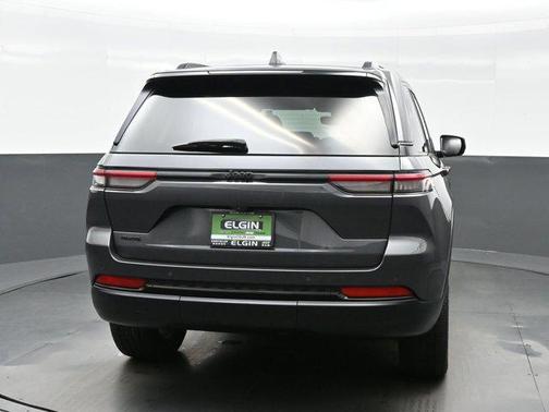 2022 Jeep Grand Cherokee Altitude