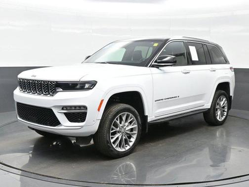 2023 Jeep Grand Cherokee Summit