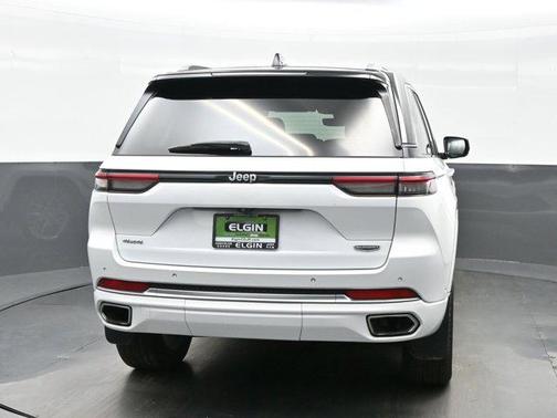2023 Jeep Grand Cherokee Summit