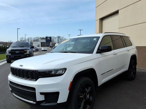 2023 Jeep Grand Cherokee L Altitude