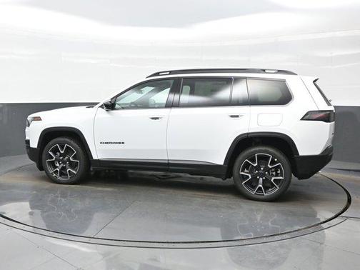 2026 Jeep Cherokee Overland