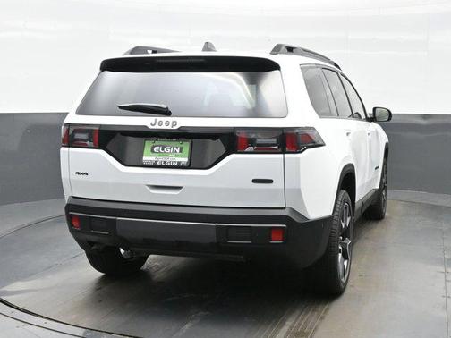 2026 Jeep Cherokee Overland