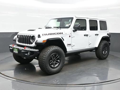 Bright White Clearcoat 2026 Jeep Wrangler Rubicon