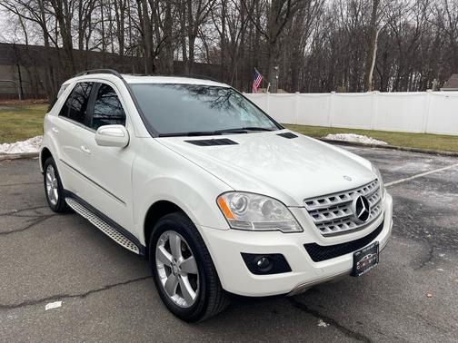 2010 Mercedes-Benz M-Class 4MATIC