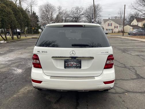 2010 Mercedes-Benz M-Class 4MATIC