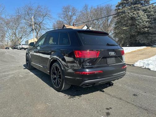 2019 Audi Q7 55 Prestige