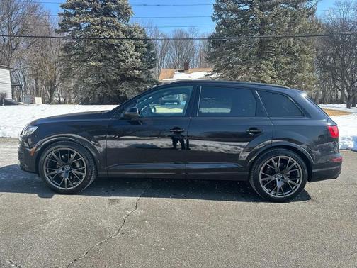 2019 Audi Q7 55 Prestige