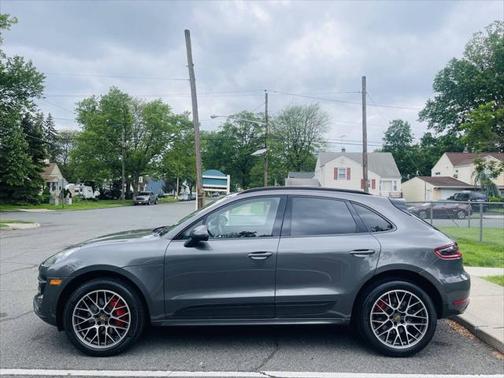 2015 Porsche Macan Turbo