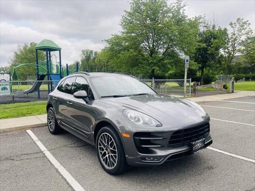 2015 Porsche Macan Turbo