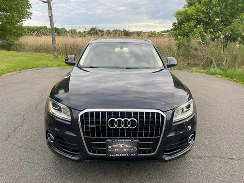 Black 2017 Audi Q5 2.0T Premium