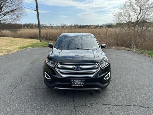 Black 2016 Ford Edge SEL