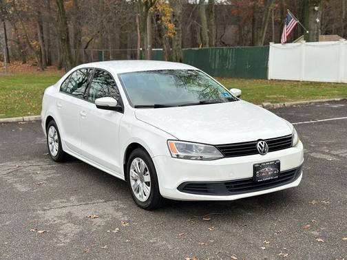 2014 Volkswagen Jetta Auto SE