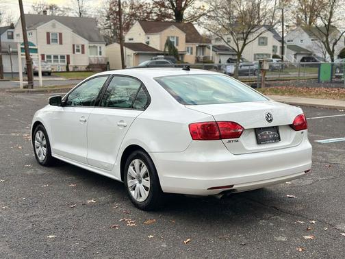 2014 Volkswagen Jetta Auto SE